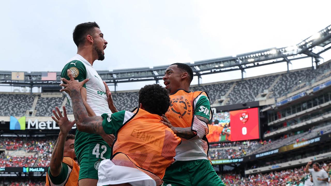 Flaco López marca o segundo gol e decreta vitória palmeirense |  Reprodução / Cesar Greco / Palmeiras