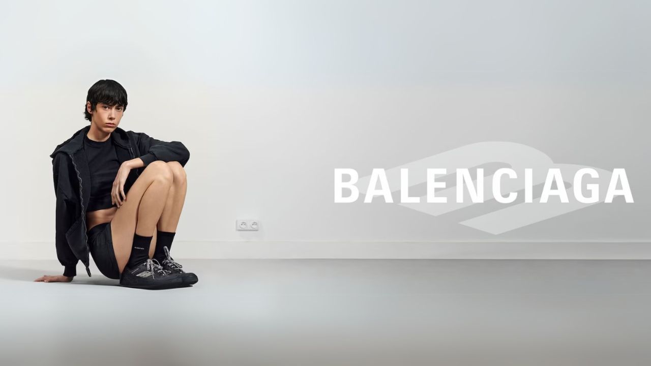 Novo Sneaker Hamptons da Balenciaga em foto da nova campanha

Reprodução | Balenciaga | Collier Schorr