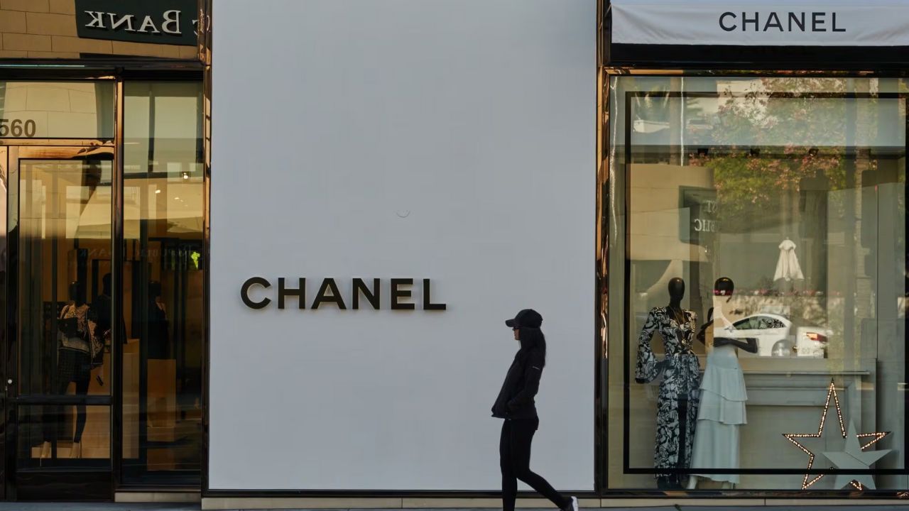 Loja da marca de luxo Chanel |
Reprodução/Bloomberg/Bing Guan