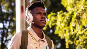 Estevão admite ser difícil se manter no Palmeiras às vésperas de ida para Europa