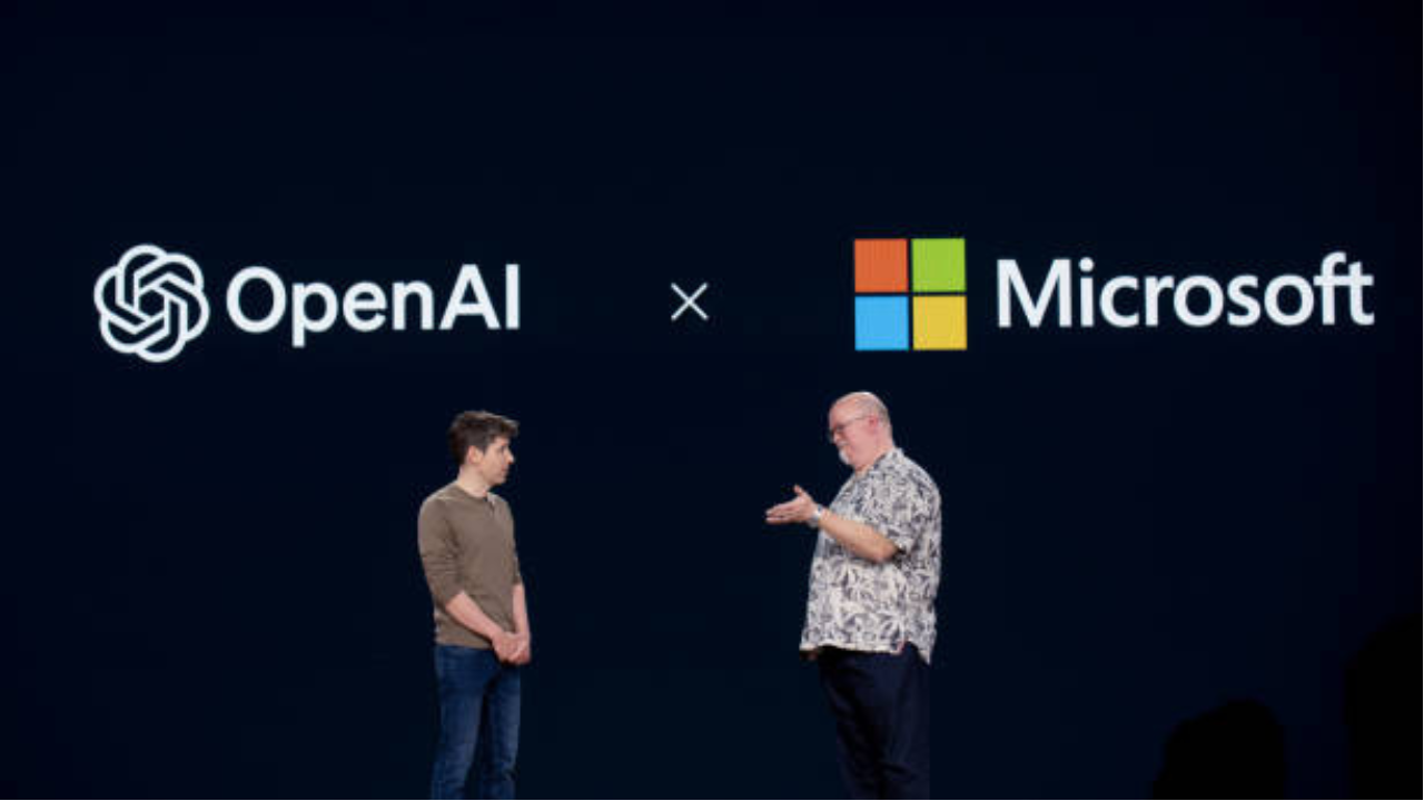Conflito entre OpenAI e Microsoft | Reprodução/Bloomberg/Getty Images Embed