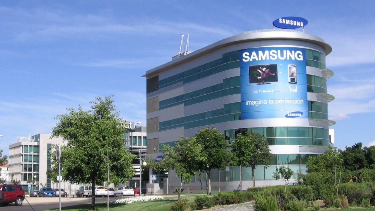 Prédio da Samsung | Reprodução/x/@AlcobendasHub