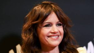 Carla Gugino entra para o elenco de spin-off de “Era Uma Vez em… Hollywood”