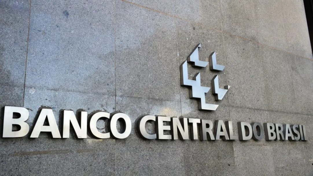 BC indica crescimento econômico acima do esperado para abril