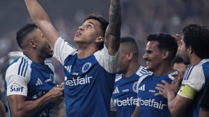 Com 24 pontos, Cruzeiro iguala marca do ano do tricampeonato brasileiro