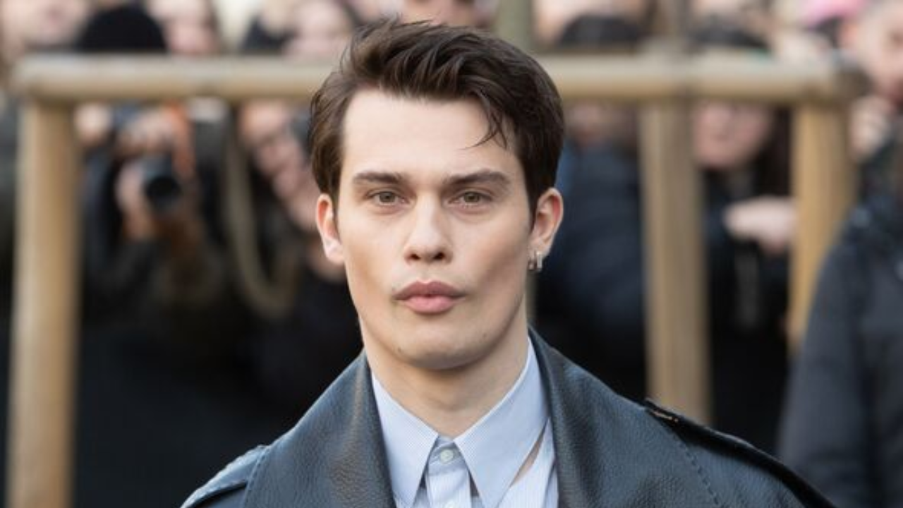 Nicholas Galitzine será o novo He-man | Reprodução/Mario Cinquetti/ Getty Images Embed