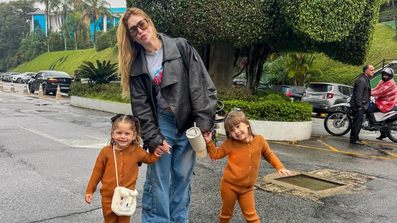 Virginia e as filhas no SBT | Reprodução/Instagram/@virginia