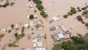 Chuvas intensas no RS elevam alerta para novas enchentes e deslizamentos