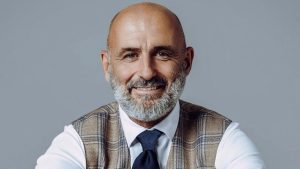 Técnico da seleção polonesa pede demissão após saída de Robert Lewandowski