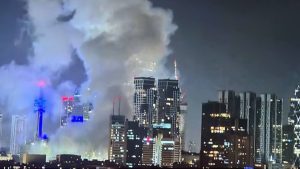 Irã lança mísseis contra Israel