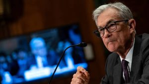 Trump ameaça presidente do Banco Central Americano de demissão