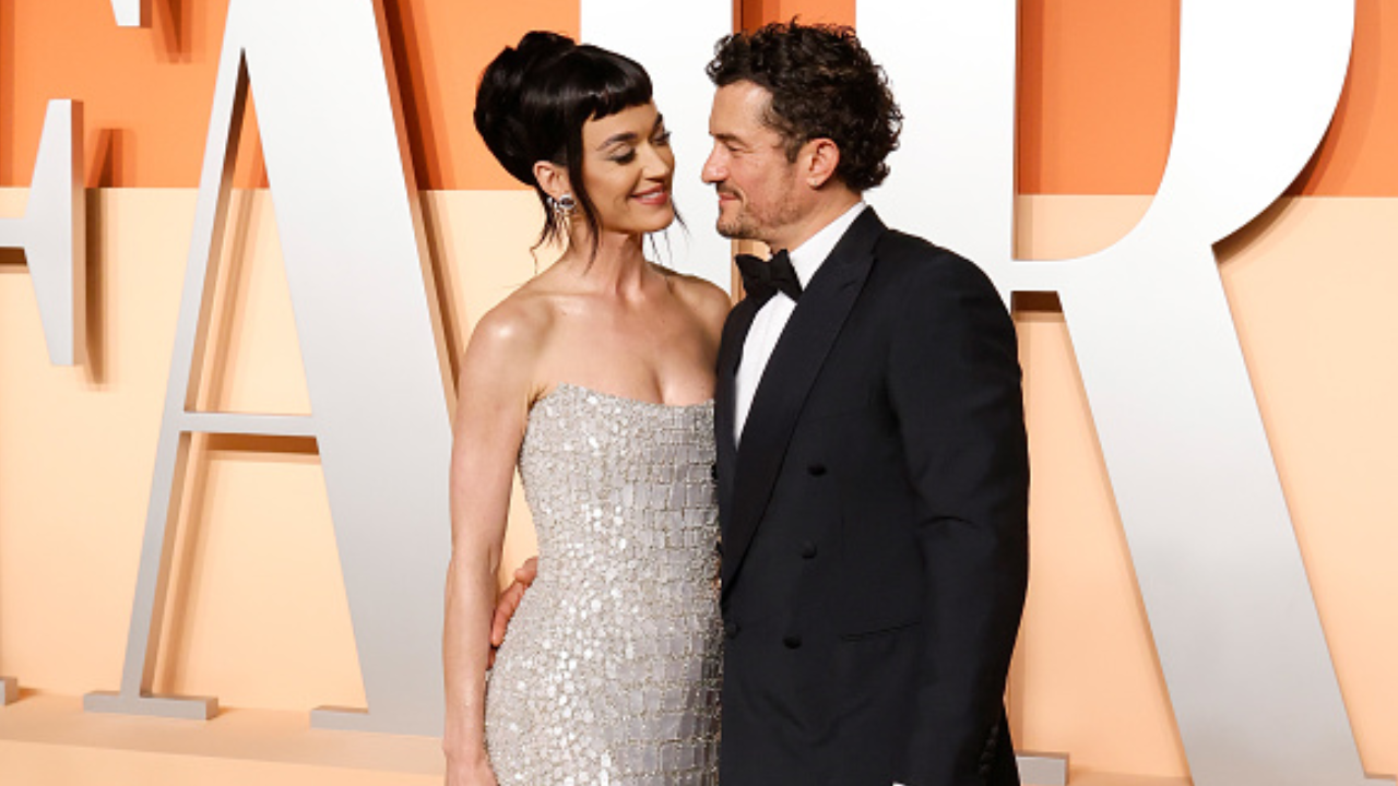 Katy Perry e Orlando Bloom comparecem à festa do Oscar da Vanity Fair 2025