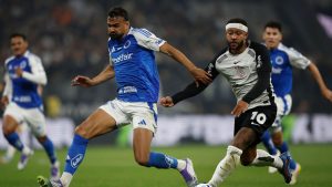 Corinthians e Cruzeiro empatam sem gols em jogo equilibrado em Itaquera