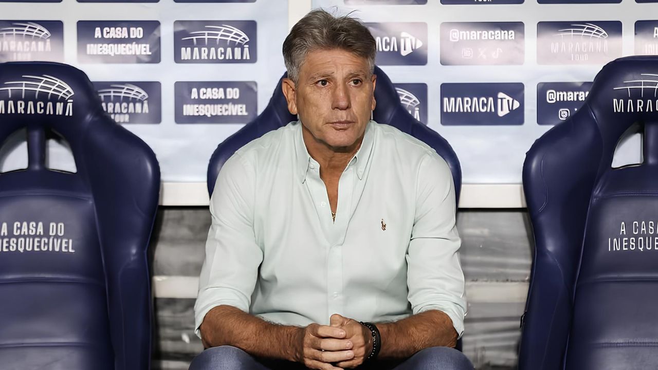 Renato Gaúcho na área técnica | Reprodução/Instagram/@renatogaucho