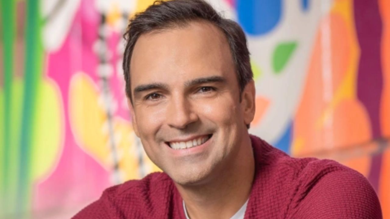 Tadeu em fotos na Globo | Reprodução/X/@Poptime