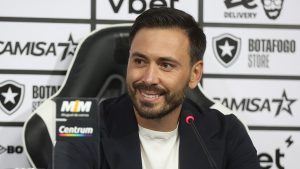 Davide Ancelotti elogia talento individual e vê futebol brasileiro em ascensão