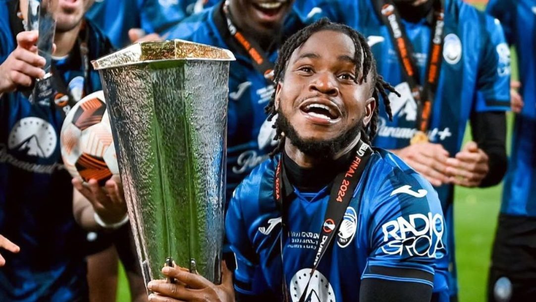 Inter de Milão se aproxima de Lookman, herói da Atalanta na Europa League