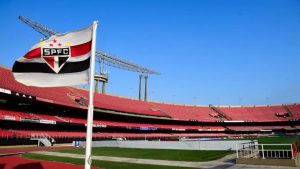 São Paulo traça plano estratégico para reforçar a lateral direita