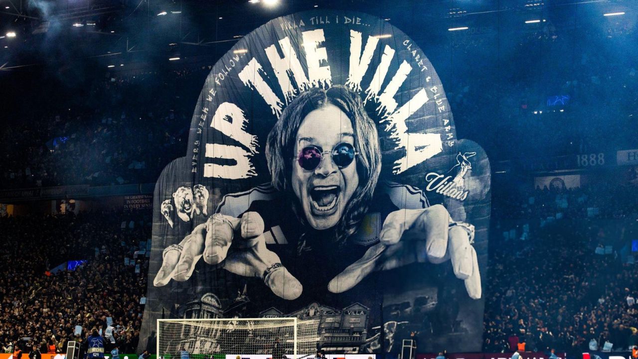 Mosaico da torcida do Aston Villa em homenagem a Ozzy Osbourne I Reprodução/ 	Craig Williamson - SNS Group/ Getty Images Embed