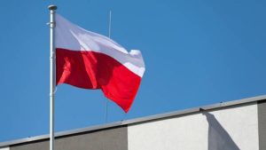 Polônia aumenta proteções após ataque da Rússia em fronteira