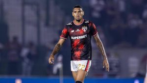 Ruan deixa o São Paulo e admite frustração: “Queria continuar”