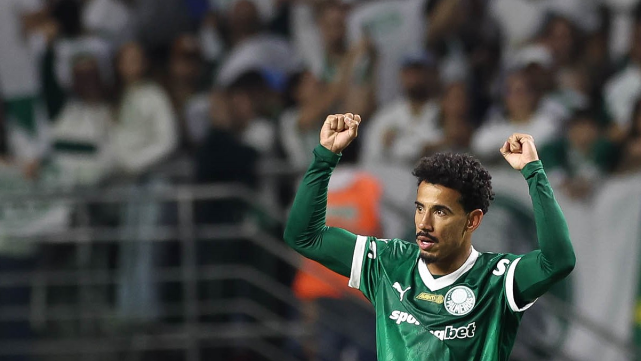 Lucas Evangelista celebra primeiro gol com a camisa alviverde | Reprodução/X/Palmeiras