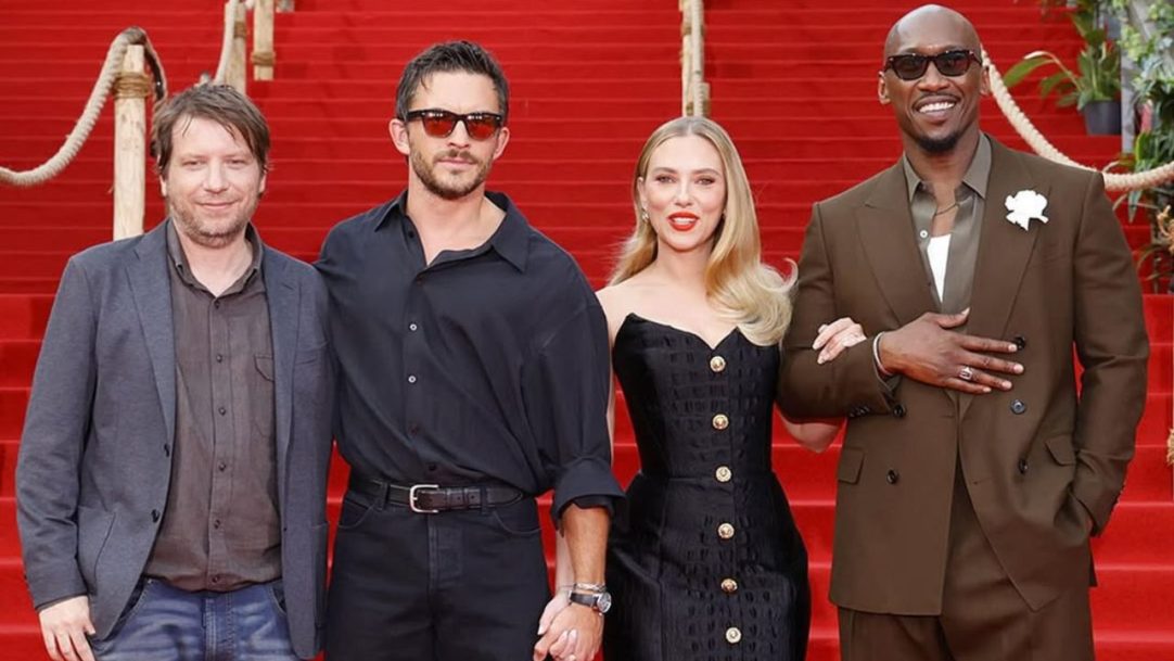 “Jurassic World: Recomeço” | Novo vídeo dos bastidores na selva é divulgado