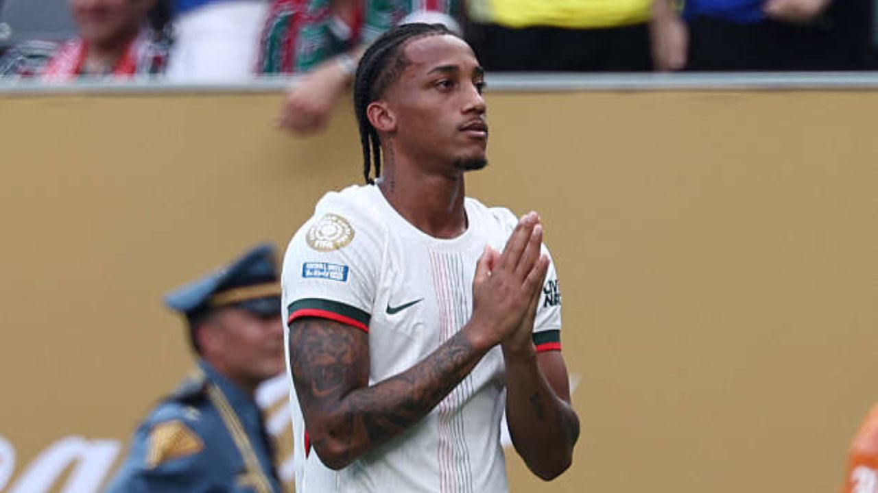 João Pedro, autor dos gols da classificação do Chelsea | Reprodução/Franck Fife/AFP/Getty Images Embed