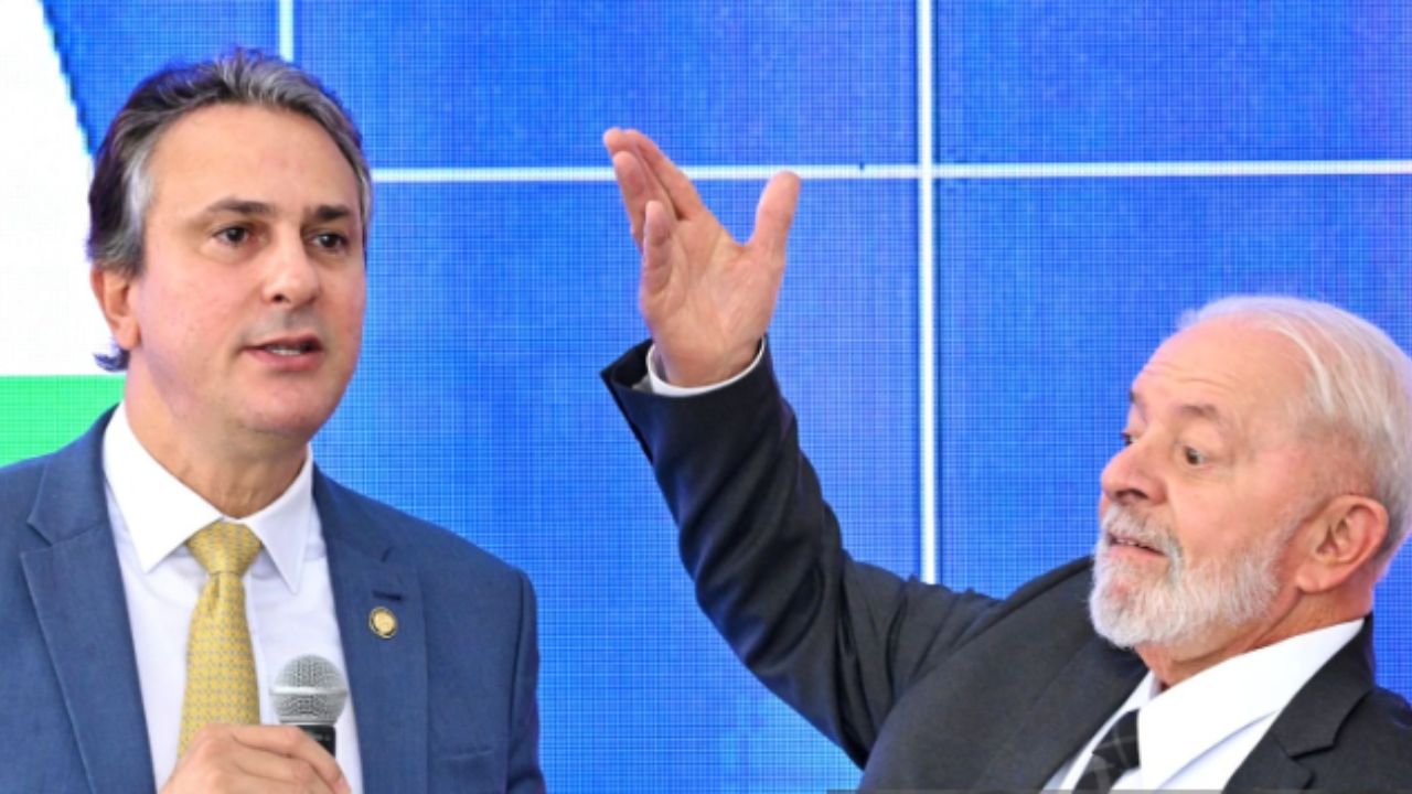 Camilo Santana e Lula em evento da educação no Planalto | Reprodução/Evaisto Sá/Getty Image Embaled