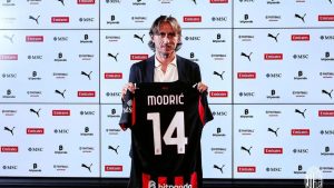 Modric aceita redução milionária e reforça o Milan na temporada 2025/26