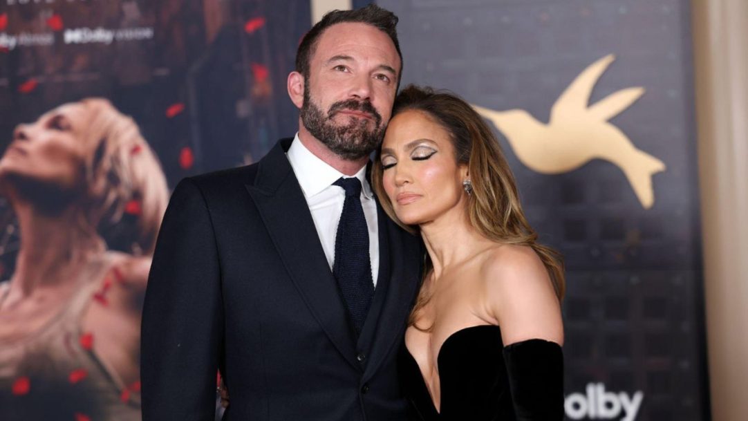 Jennifer Lopez e Ben Affleck desistem de vender mansão de US$ 68 milhões por falta de compradores