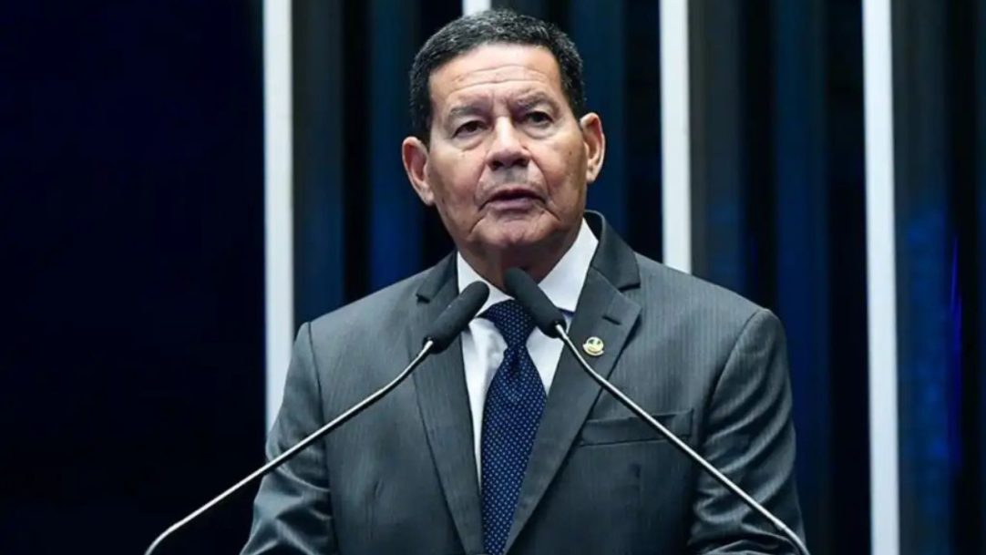 Mourão critica Trump em reunião da Comissão de Relações Exteriores