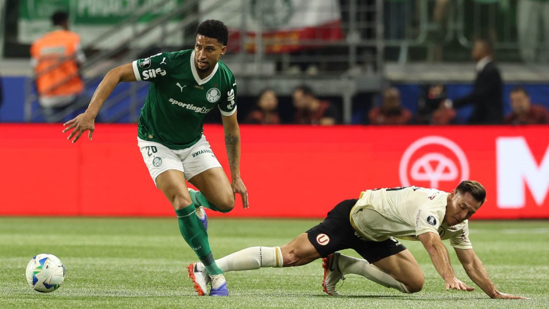 Palmeiras segura empate com Universitario e confirma vaga nas quartas da Libertadores
