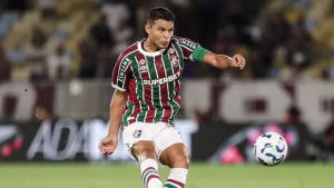 Thiago Silva sofre lesão e desfalca Fluminense por até quatro semanas