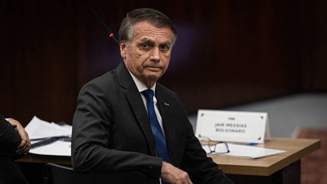 Ex-presidente Jair Bolsonaro vai ganhar um filme com produção americana