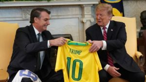 Trump declara que Bolsonaro está sendo executado politicamente
