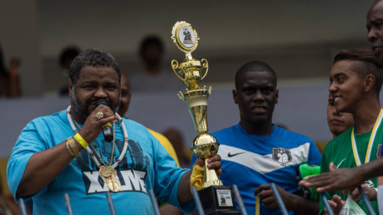 Arlindo Cruz | Reprodução/	YASUYOSHI CHIBA/Getty Images Embed