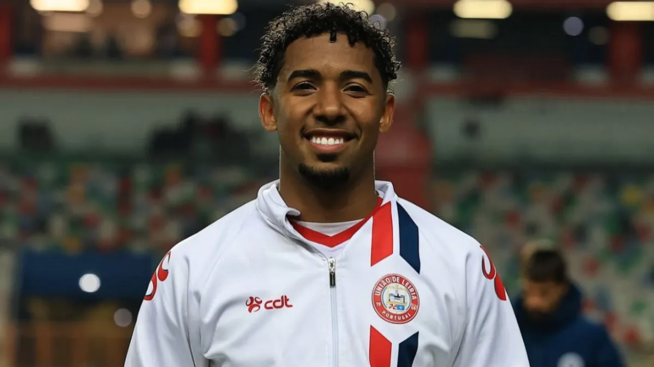 Emprestado ao UD Leiria, de Portugal, volante pode ser reforço da Raposa nessa janela | Reprodução/Instagram/@uniaodeleiria