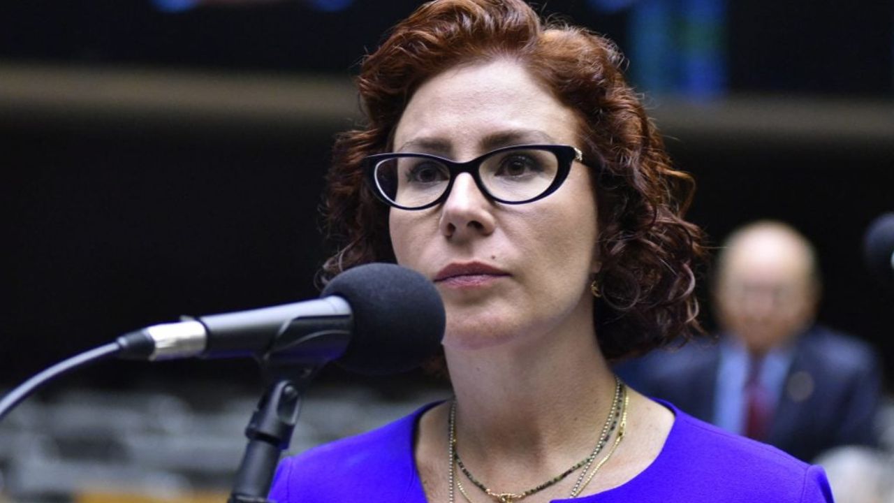 Carla Zambelli está na Itália | Reprodução/Zeca Ribeiro/Câmara dos Deputados