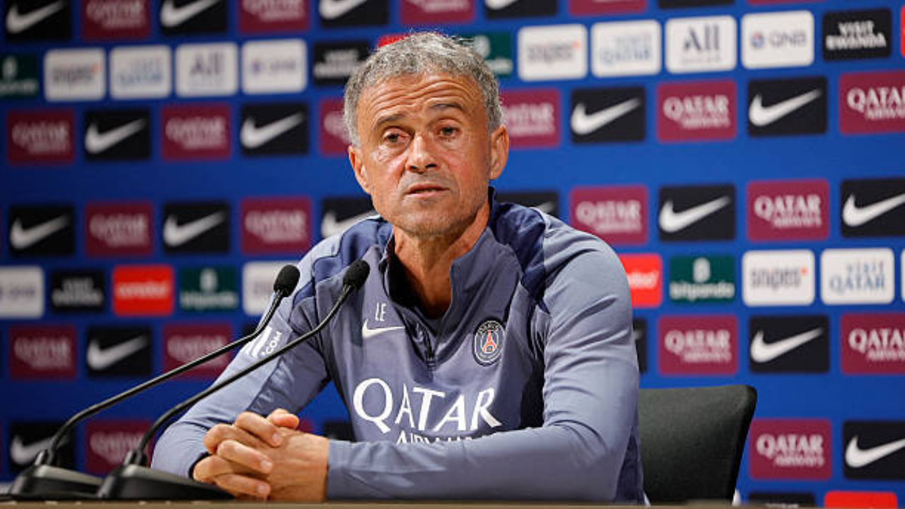 Técnico do PSG comentou sobre a dificuldade da Fase de Liga | Reprodução/GEOFFROY VAN DER HASSELT/Getty Images Embed