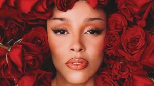 Doja Cat divulga o lançamento do novo single “Jealous Type” com clipe