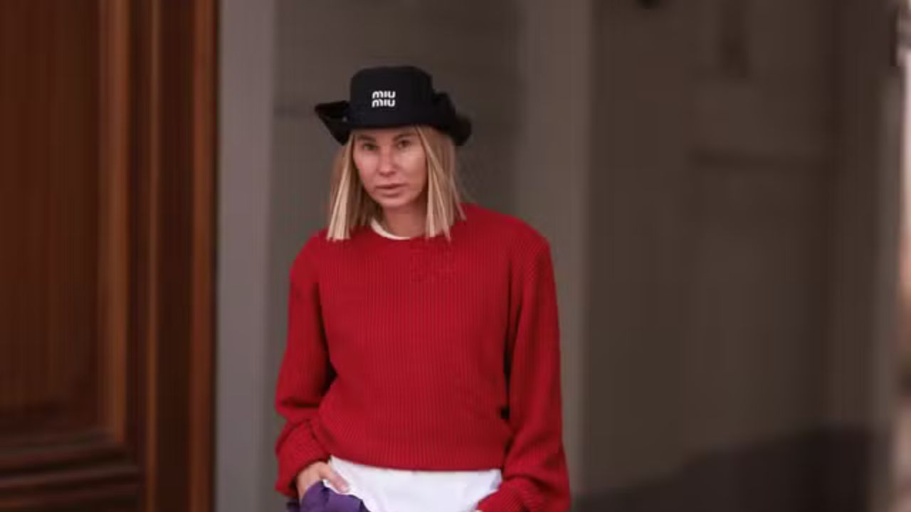 Oito suéter que vão manter com estilo e quentinho | Reprodução/Instagram/Angela Weiss / Getty Images Embed)