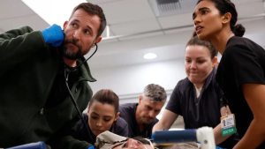 HBO revela primeiras imagens e confirma 2ª temporada de The Pitt