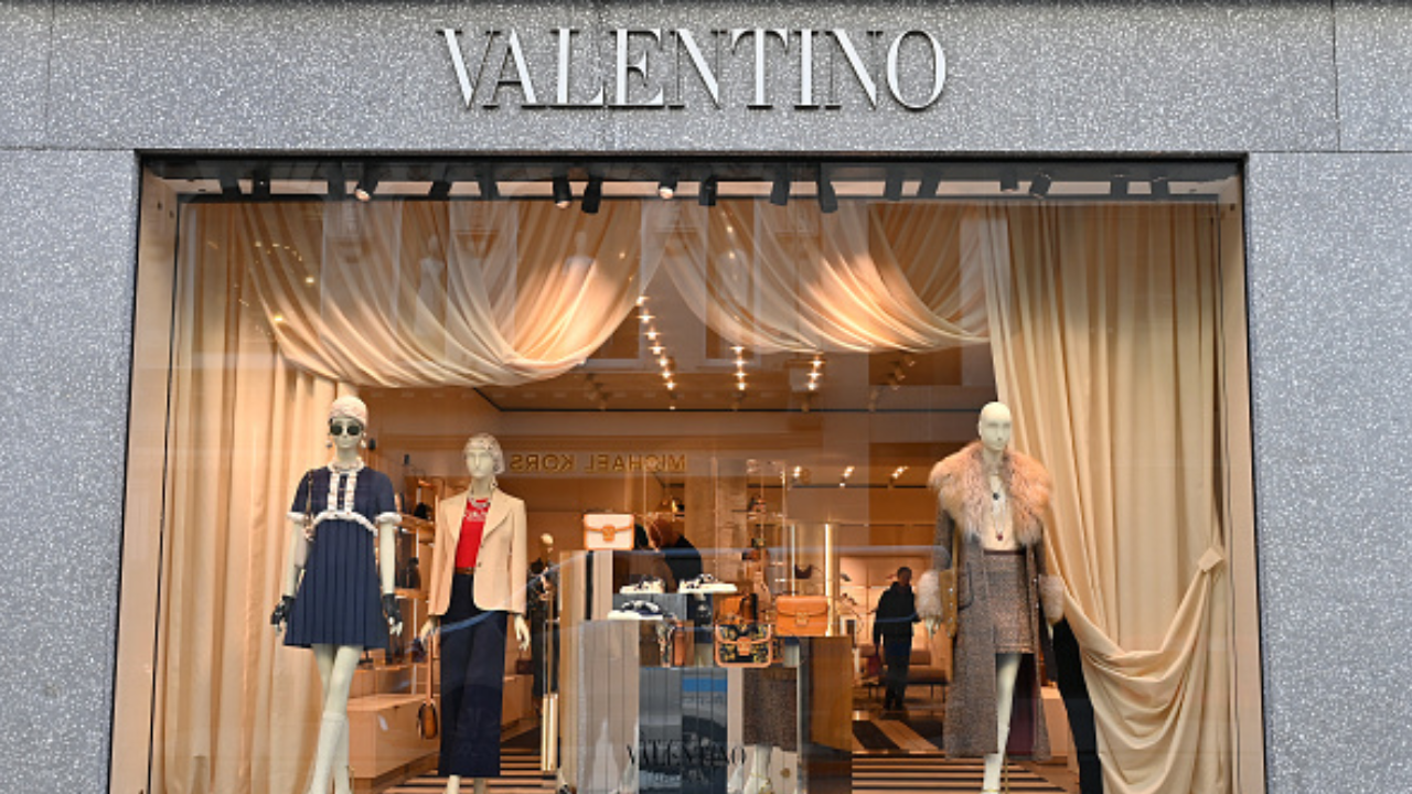 Fachada da loja Valentino em Londres l 
Reprodução/John Keeble/Getty Images Embed