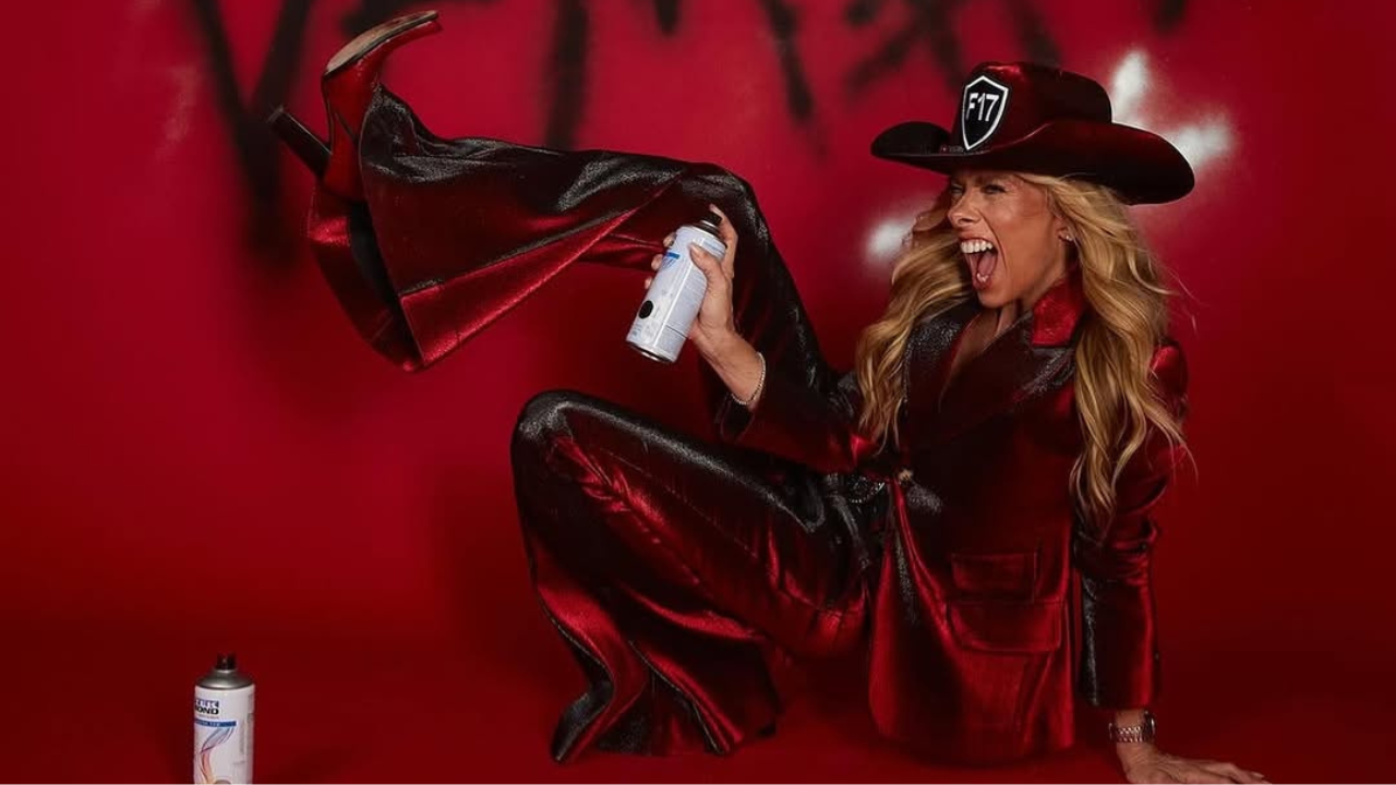 Adriane Galisteu em chamada da nova temporada l 
Reprodução/Instagram/@afazendarecord