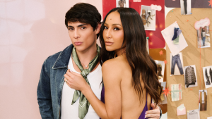 Influenciador Theodoro se junta ao elenco de ‘Sua Maravilhosa’, novo programa de Sabrina Sato no GNT