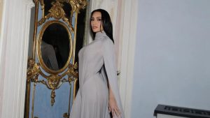 Kim Kardashian anuncia viagem ao Brasil e repercute nas redes sociais