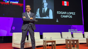 Peruano Dr. Edgar Lopez compartilha sua experiência no Congresso Nacional Bolivariano de Cirurgia Plástica