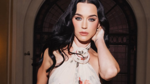 Instrumentos autografados por Katy Perry no The Town vão a leilão por causa social