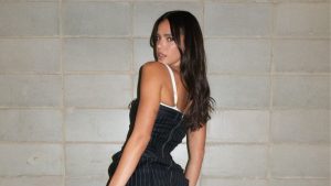 Bruna Marquezine abre o jogo sobre romances e beija Tatá Werneck